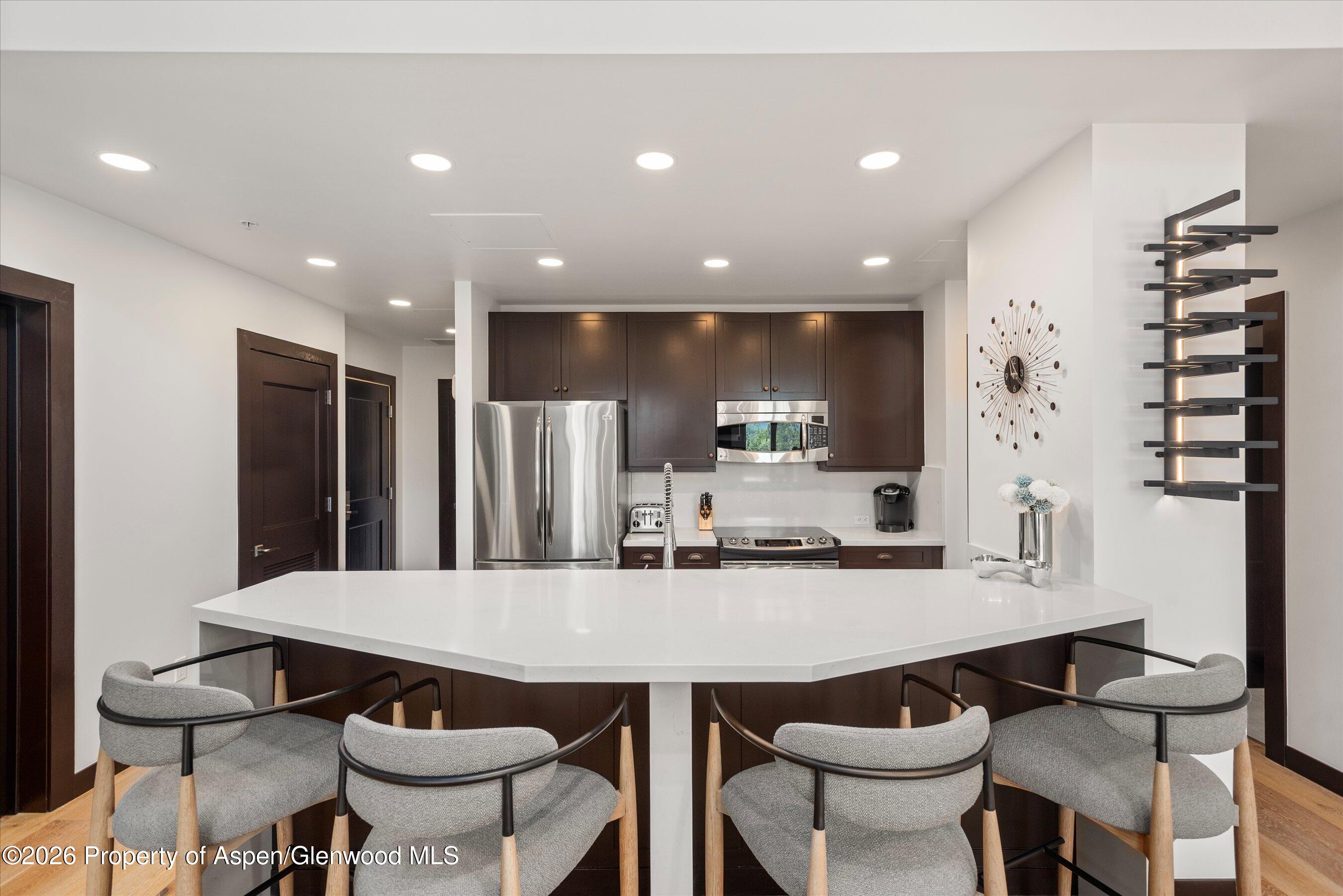 60 Carriage Way 3032