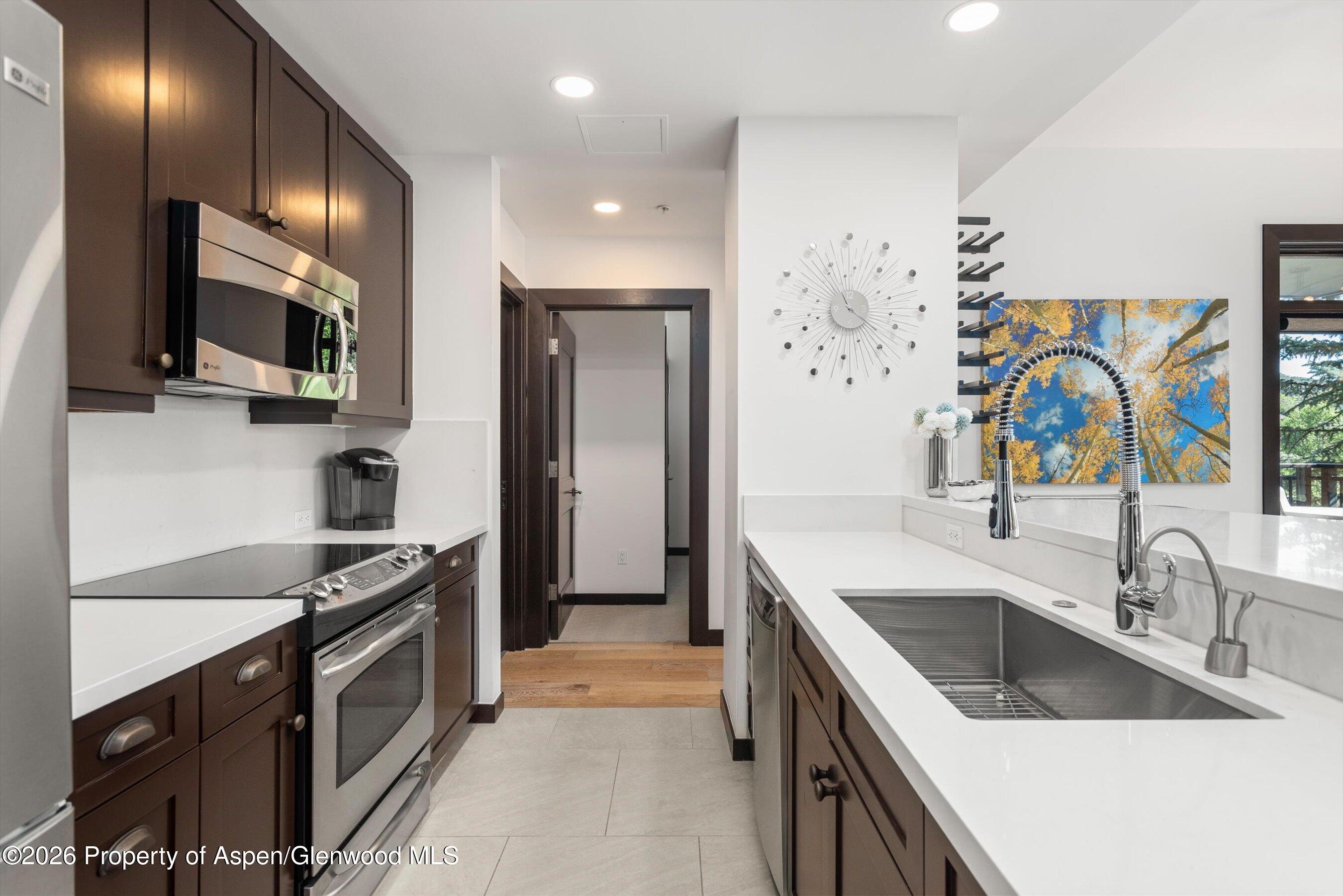 60 Carriage Way 3032