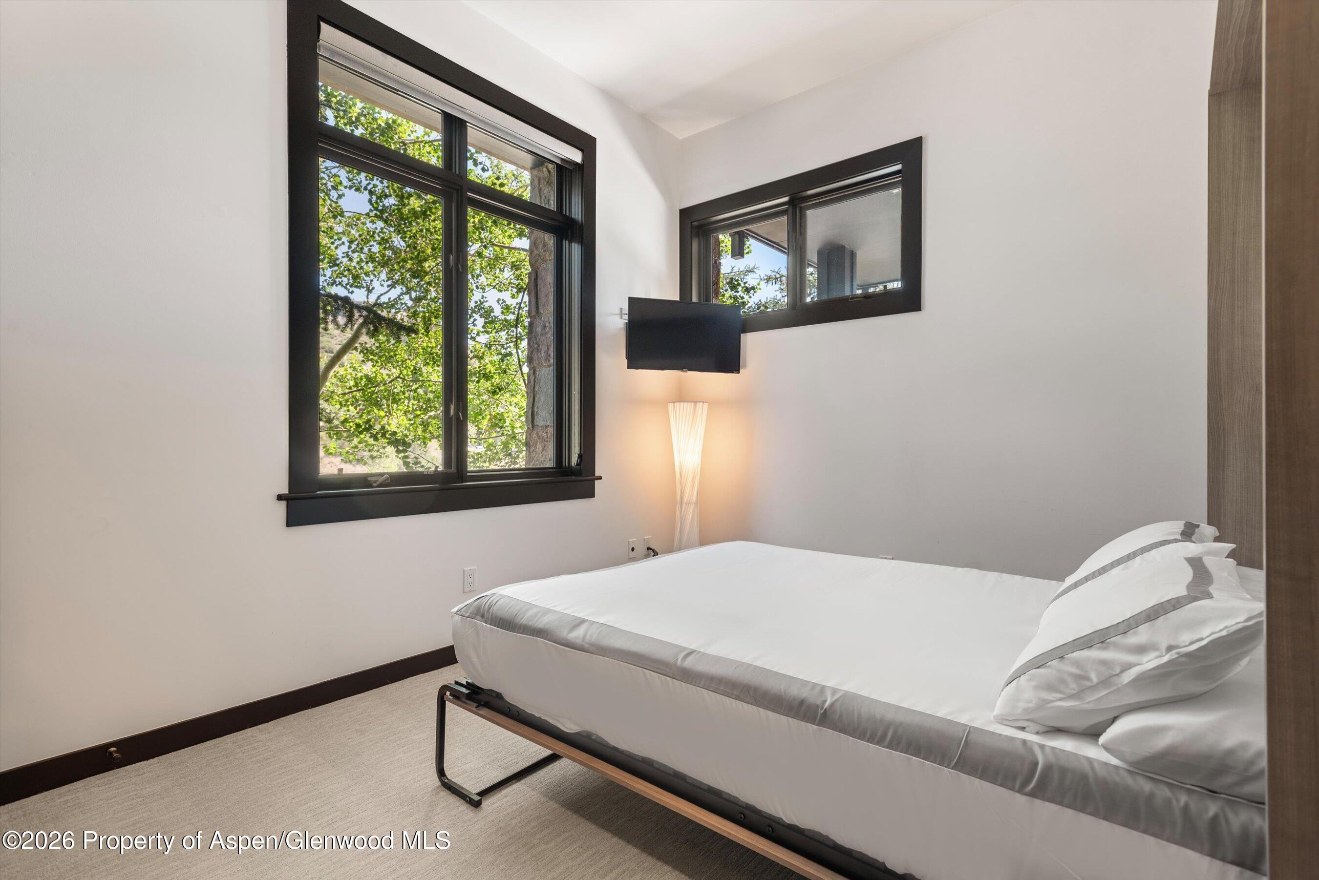 60 Carriage Way 3032
