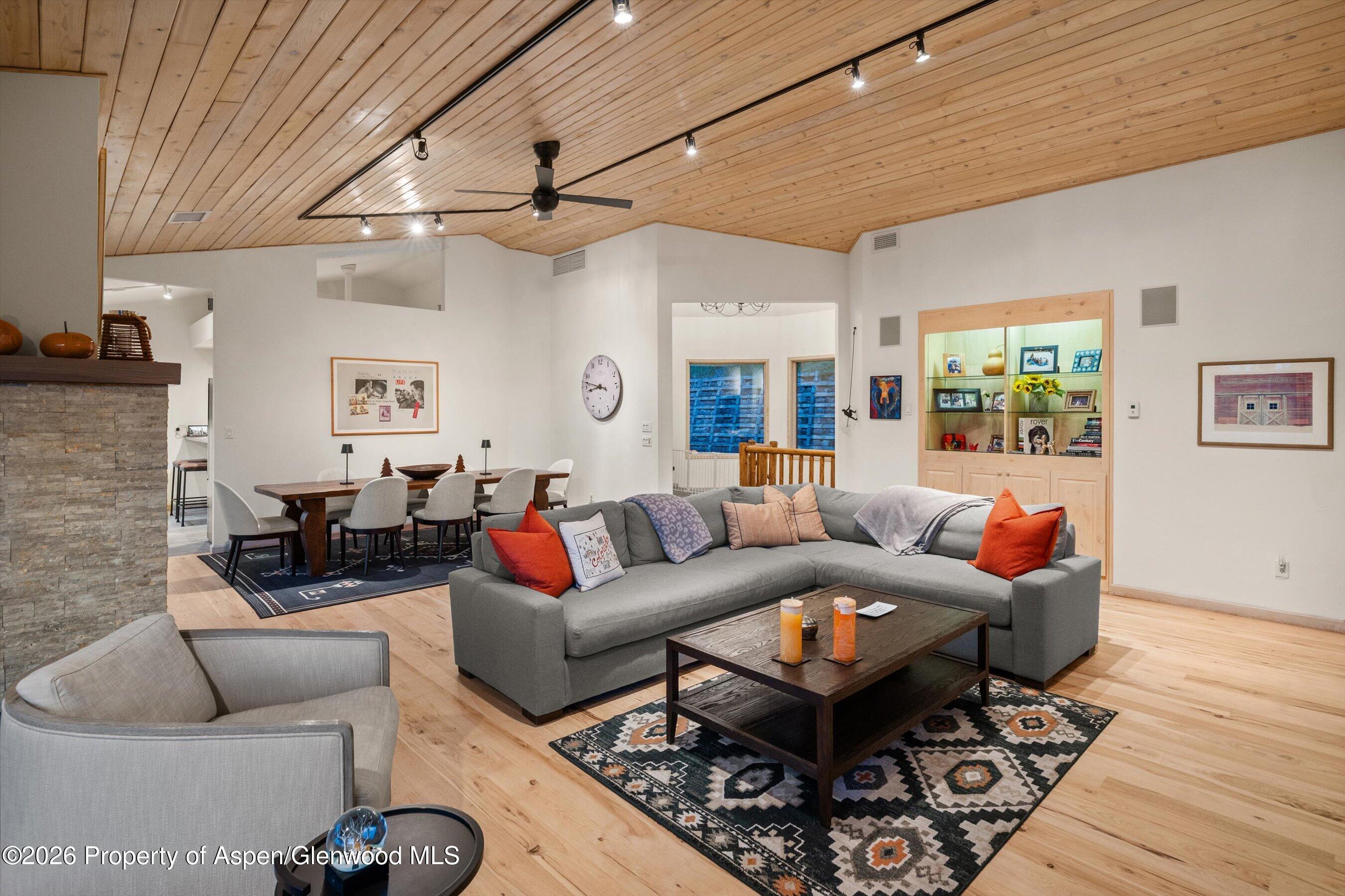 352 Faraway Road