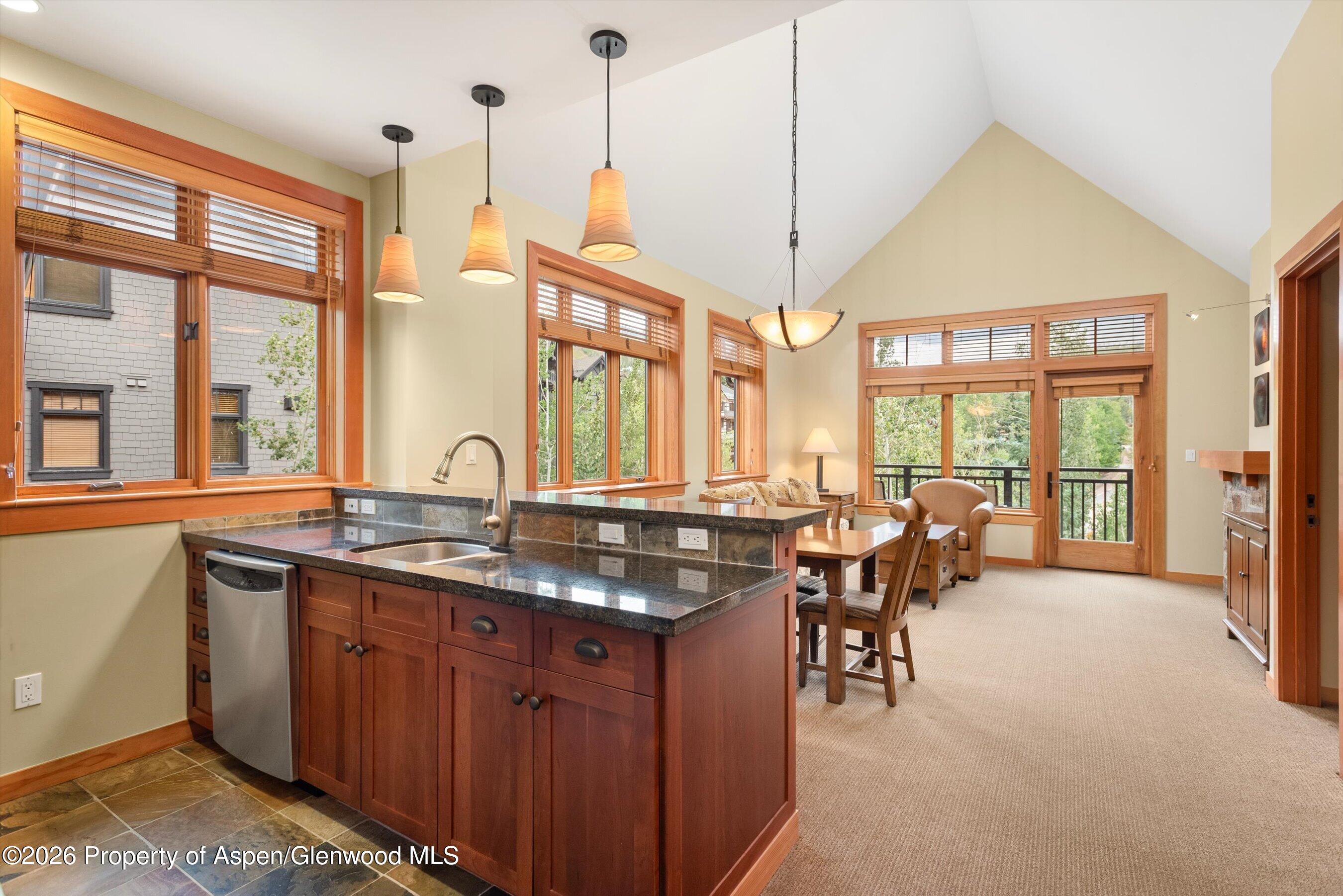 60 Carriage Way 3321