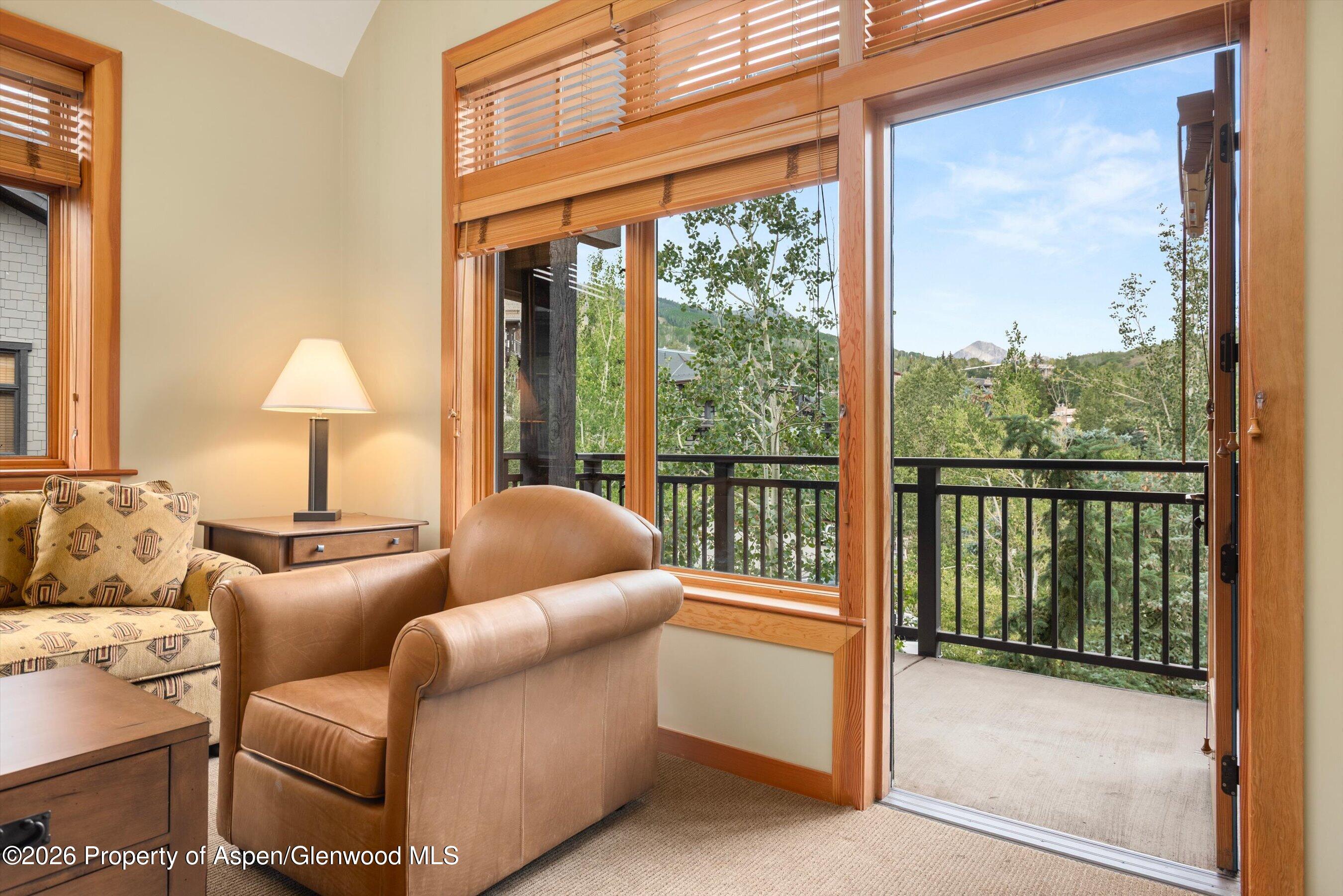 60 Carriage Way 3321