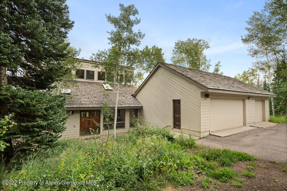 2055 Faraway Road
