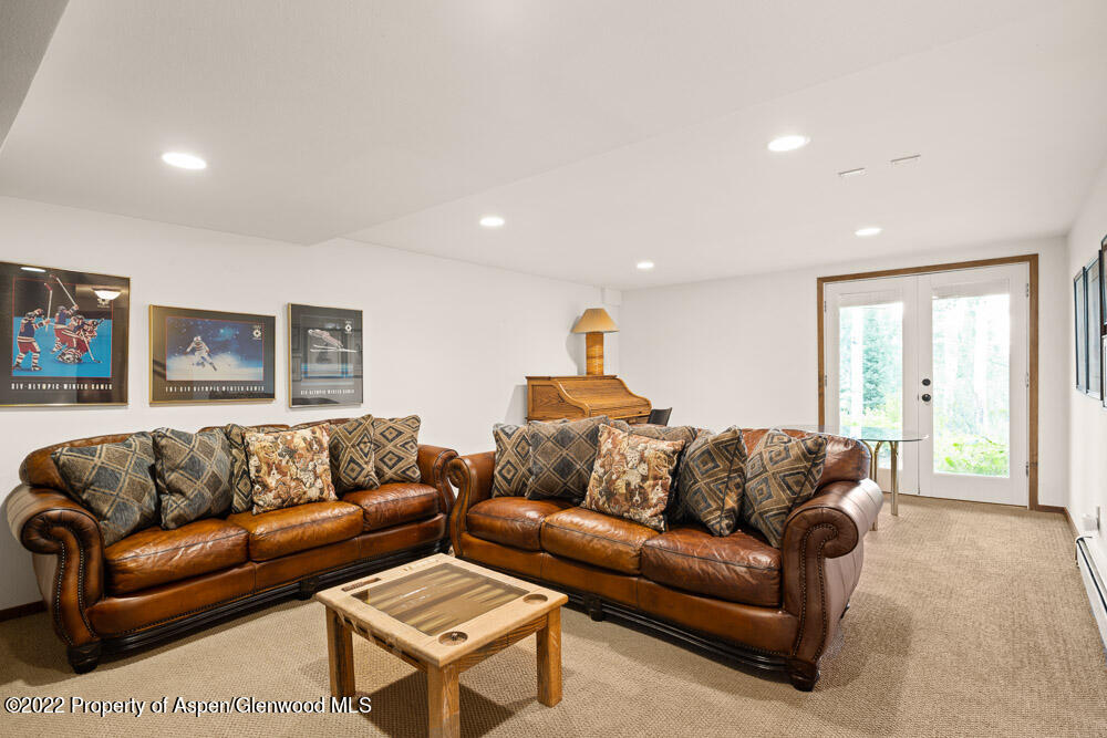 2055 Faraway Road