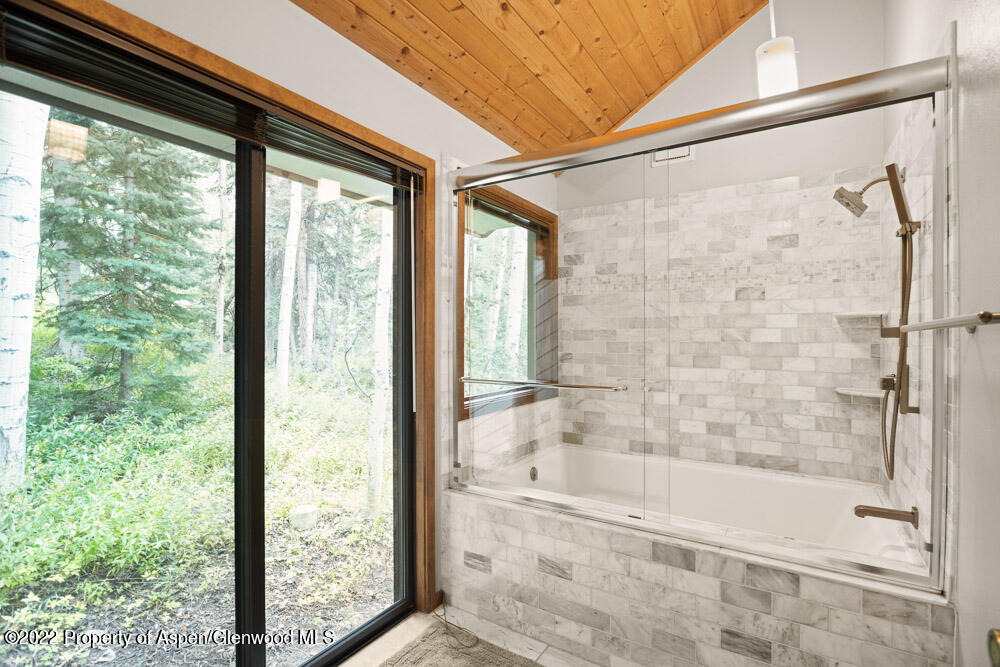 2055 Faraway Road