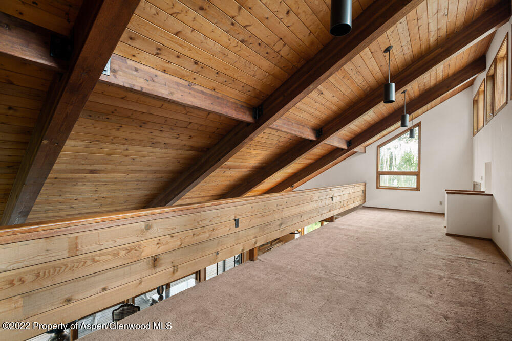2055 Faraway Road