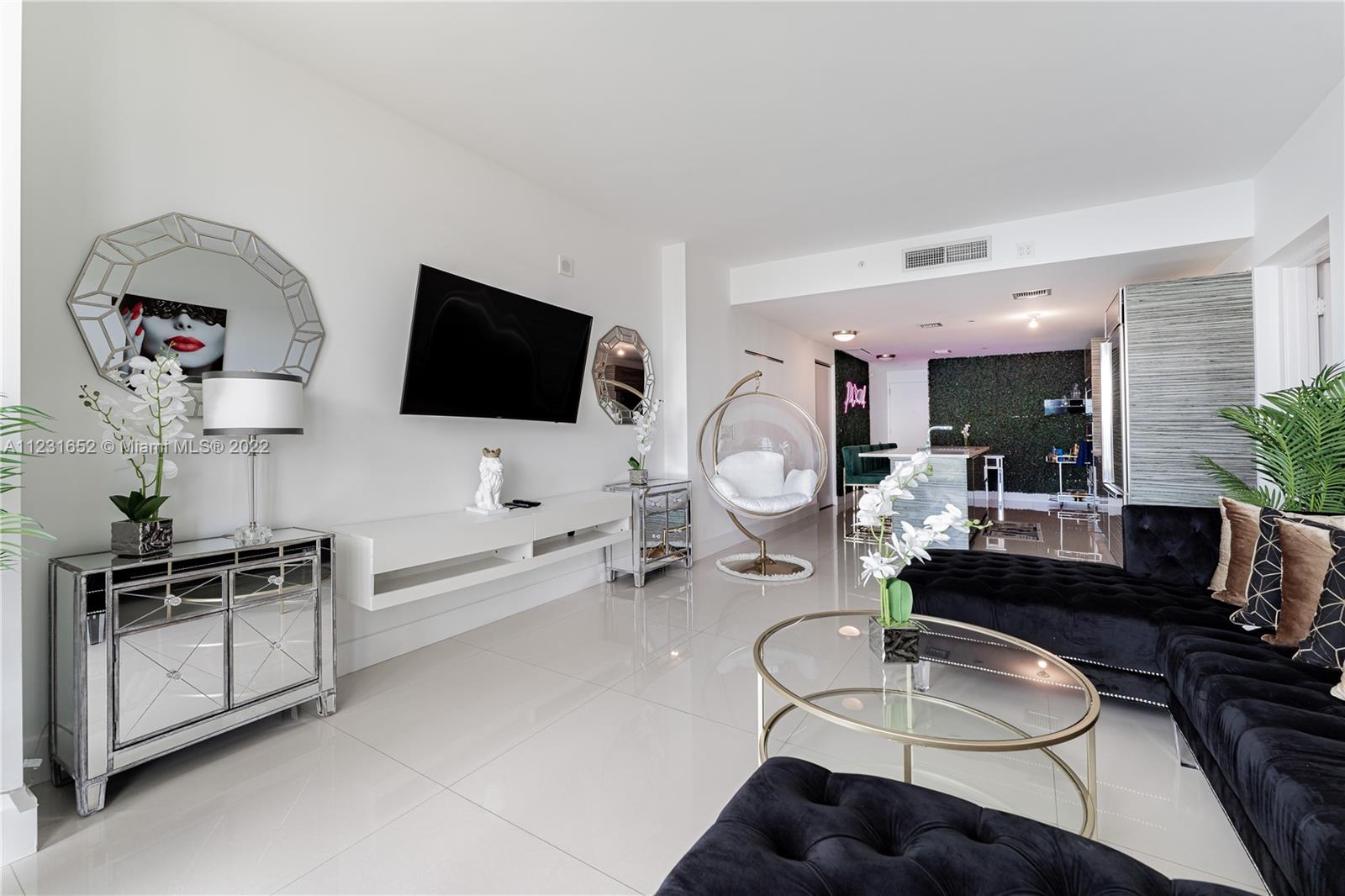 460 NE 28th St Unit: 602