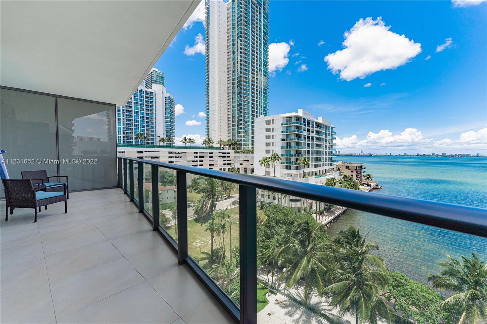 460 NE 28th St Unit: 602