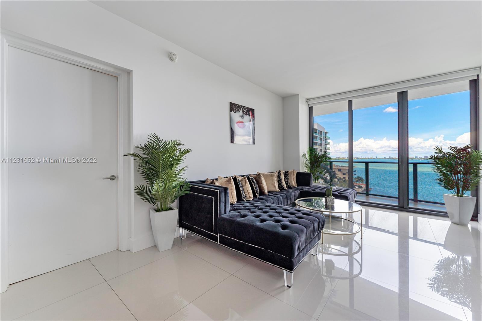 460 NE 28th St Unit: 602