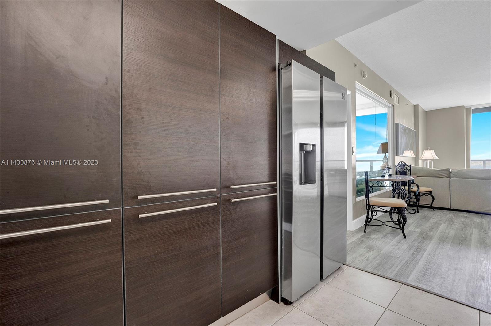 1900 N Bayshore Dr Unit: 2702