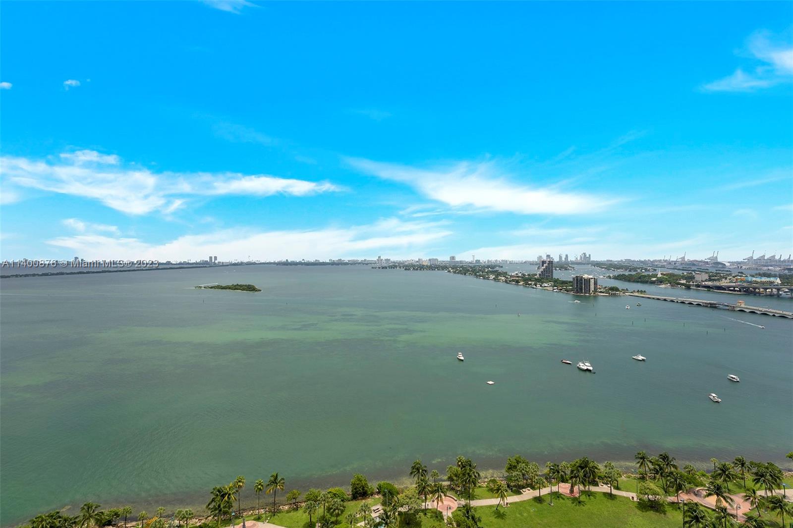 1900 N Bayshore Dr Unit: 2702