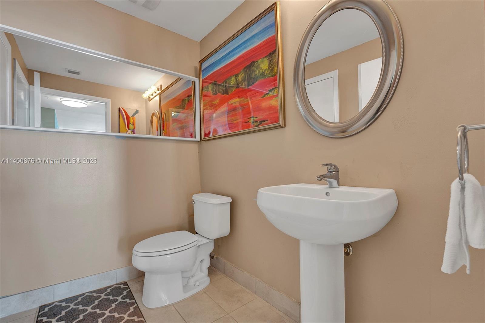 1900 N Bayshore Dr Unit: 2702