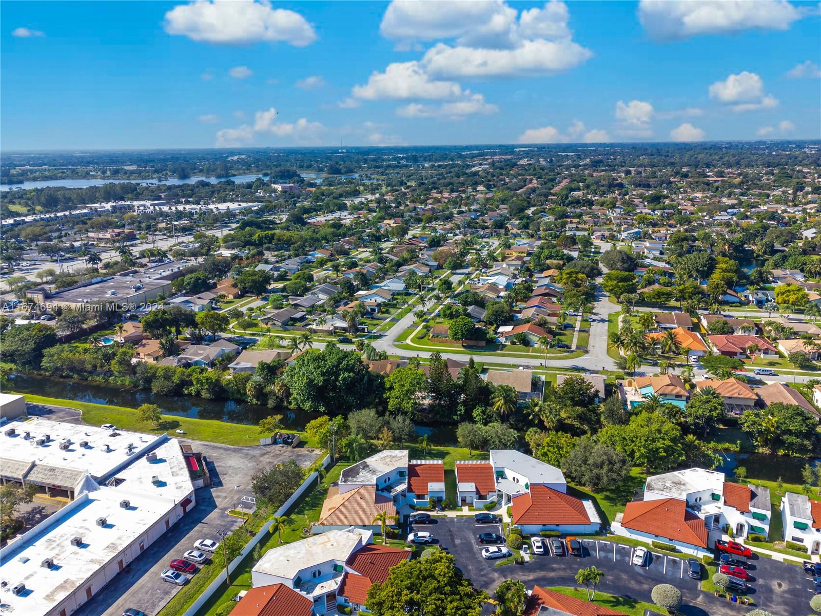 289 NW 36th Ave