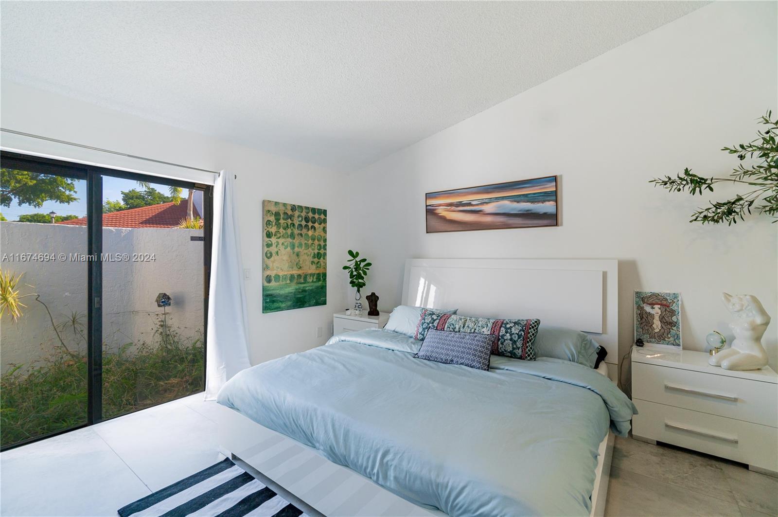 289 NW 36th Ave