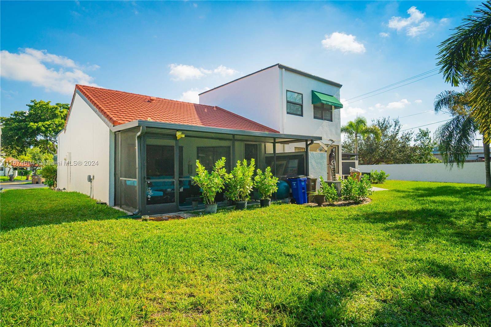 289 NW 36th Ave