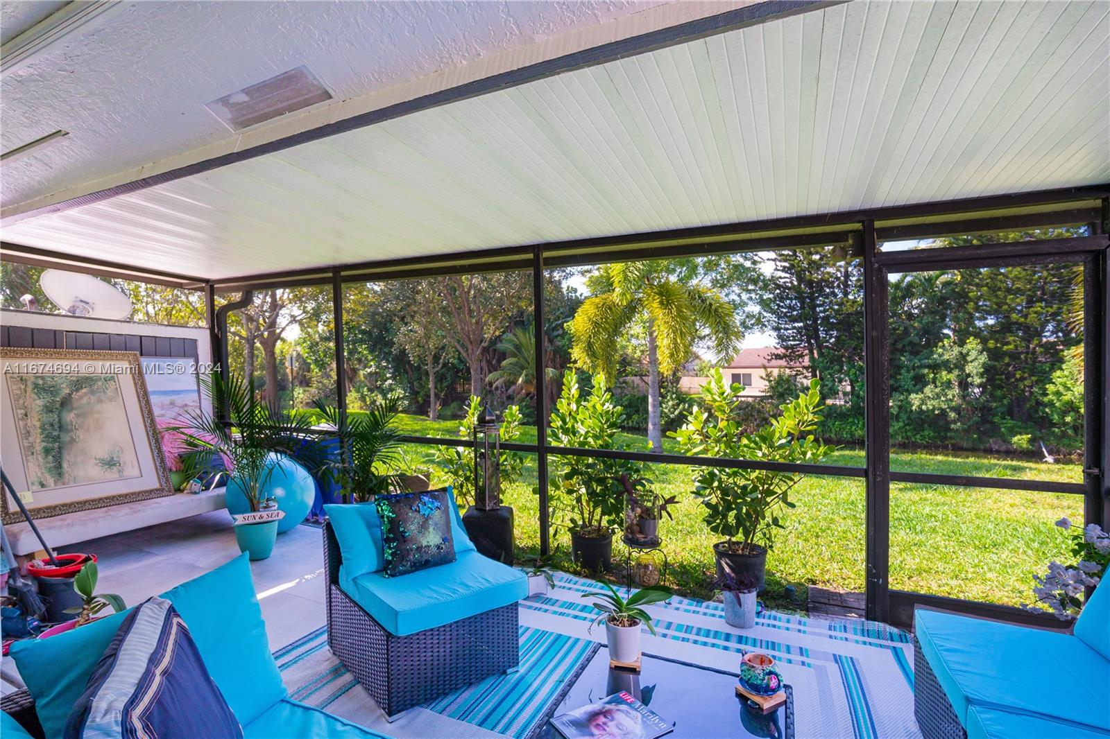 289 NW 36th Ave