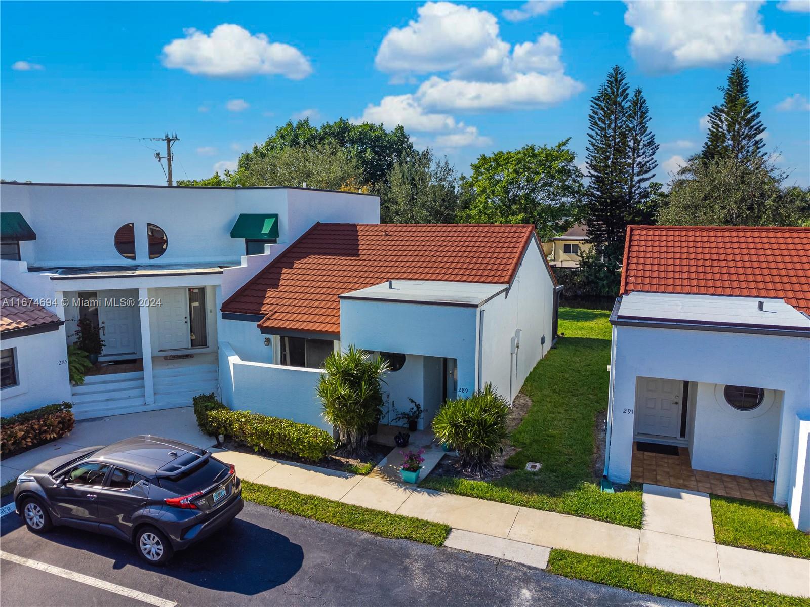 289 NW 36th Ave