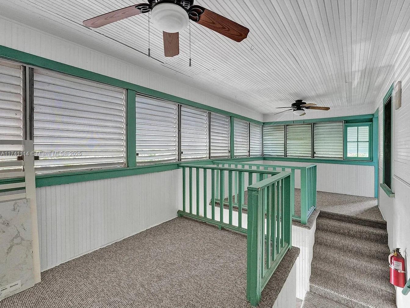 310 N Ocean Breeze # 4