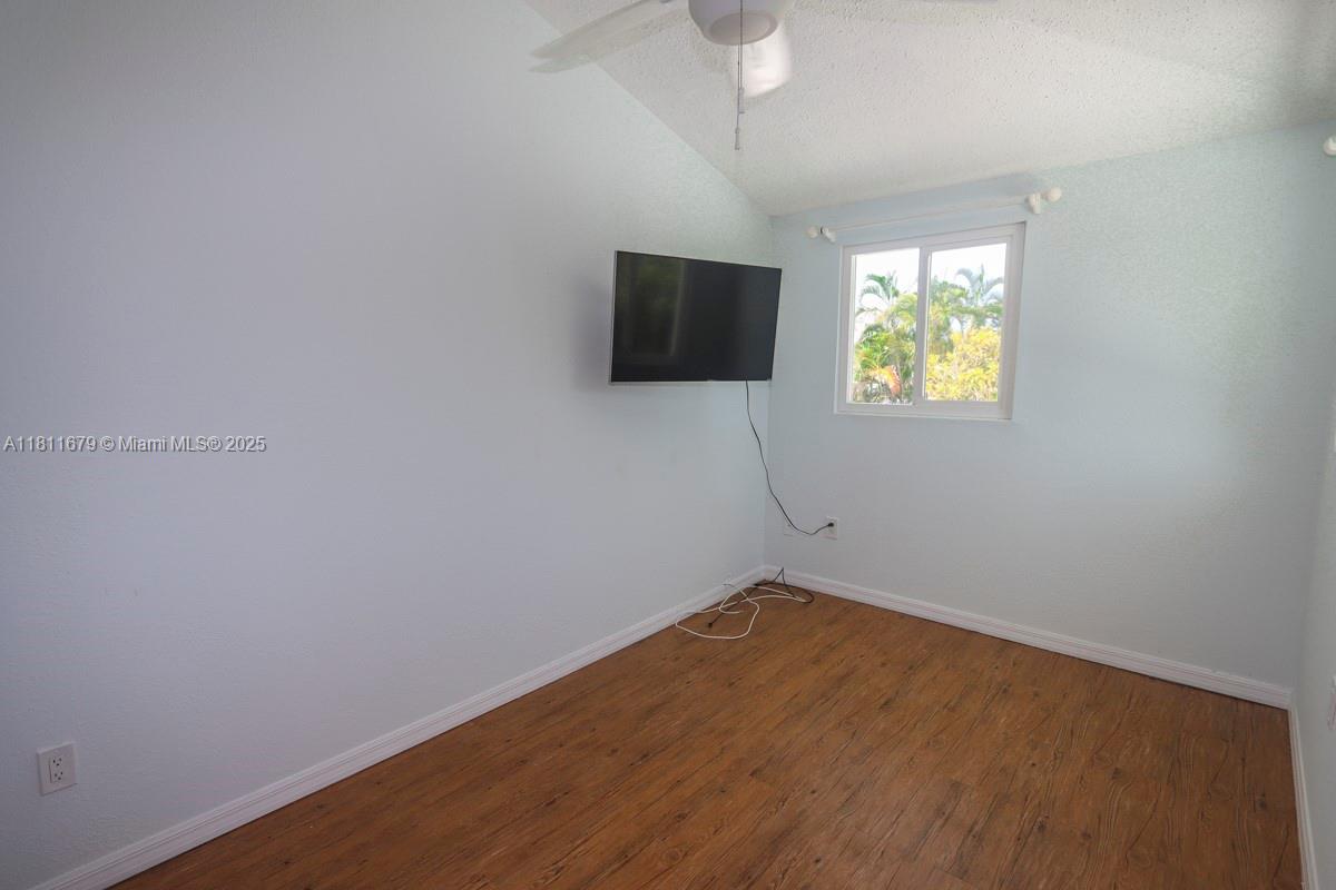 812 Chukker Rd # 3
