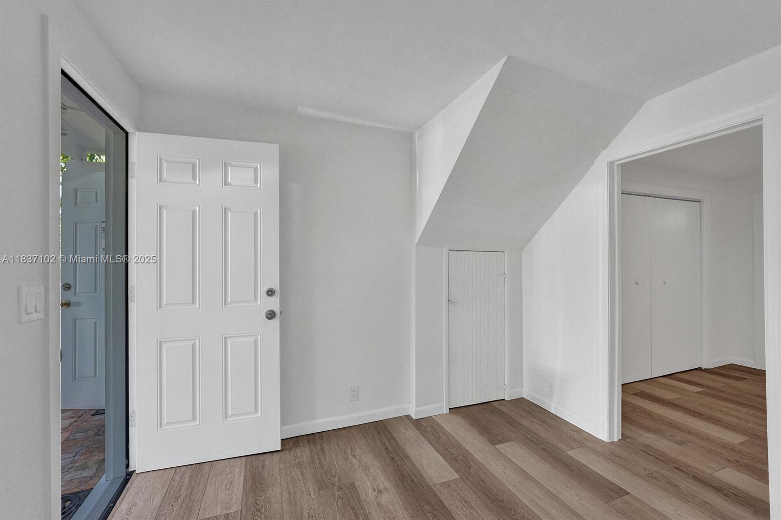 310 N Ocean Breeze # 3