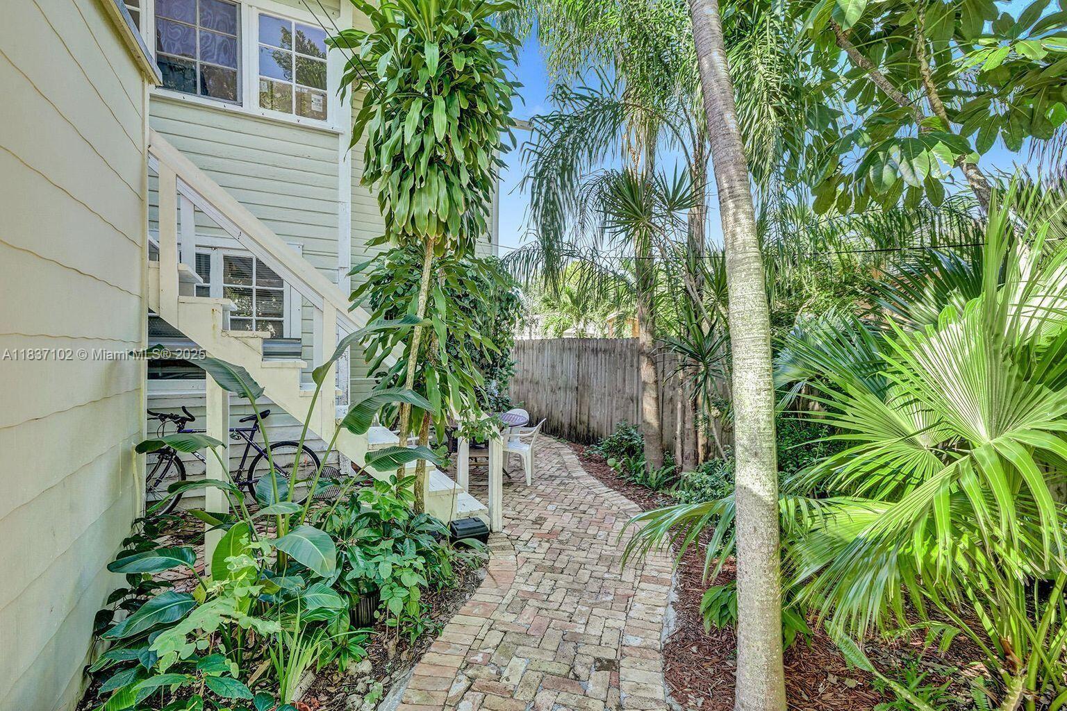 310 N Ocean Breeze # 3