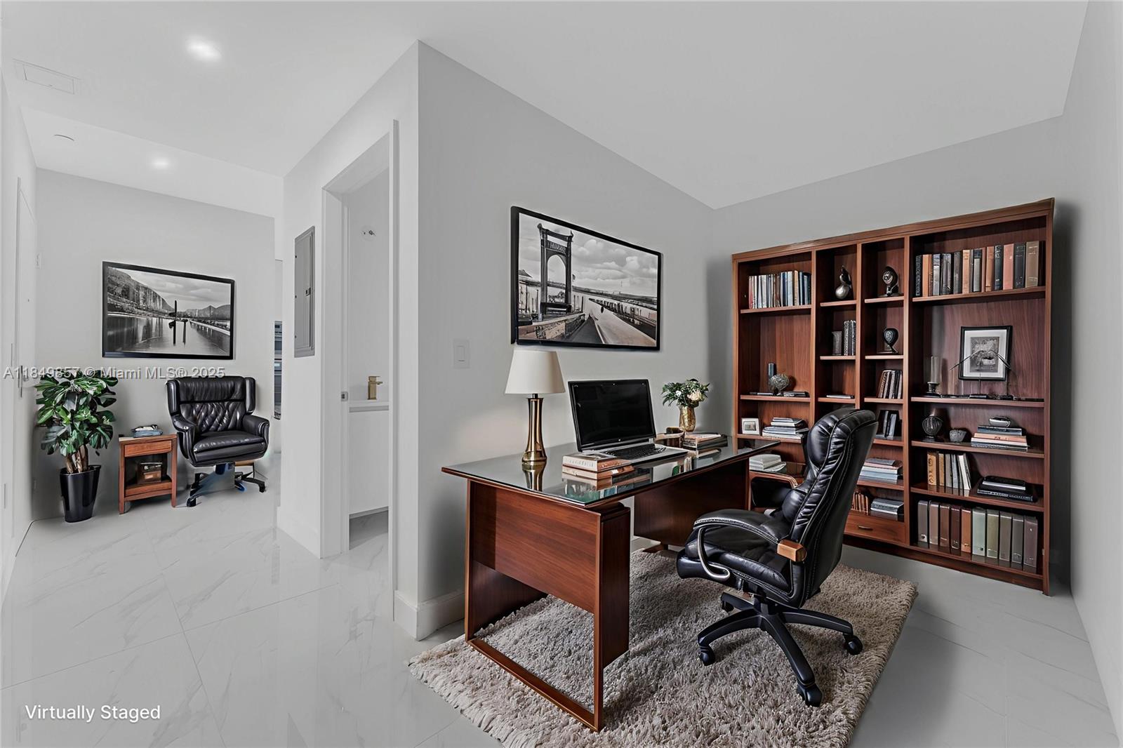 700 NE 24th St Unit: 4402
