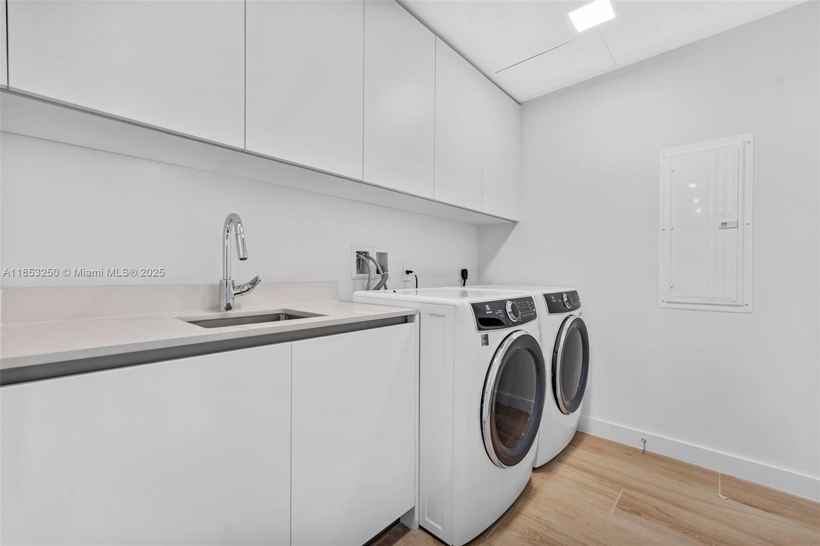 900 N Ocean Blvd # 1202