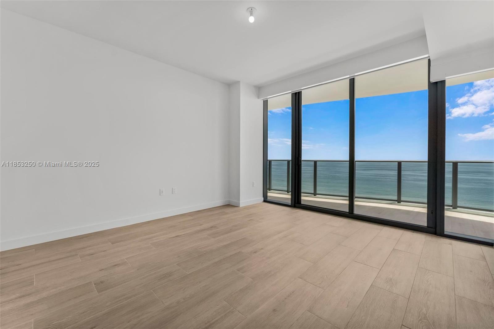 900 N Ocean Blvd # 1202