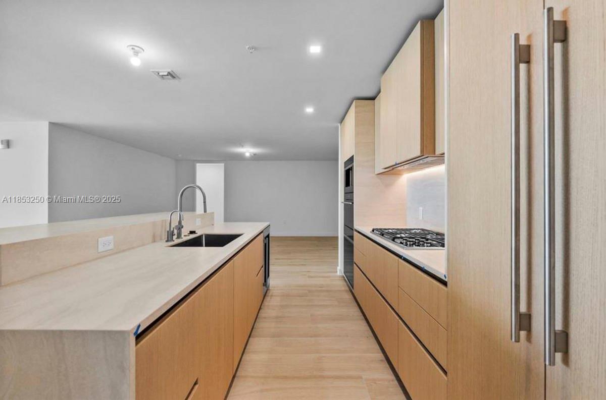 900 N Ocean Blvd # 1202