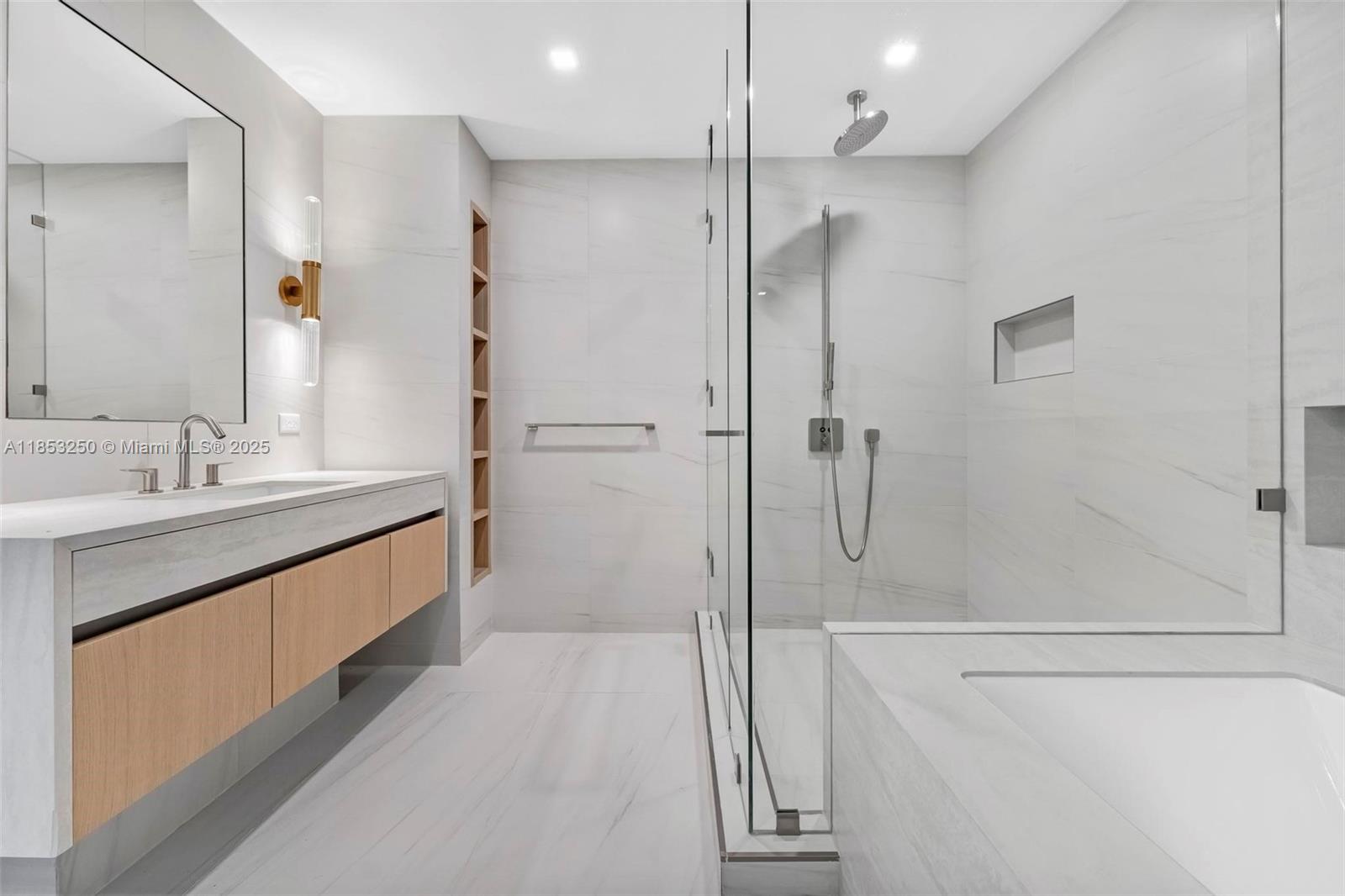 900 N Ocean Blvd # 1202