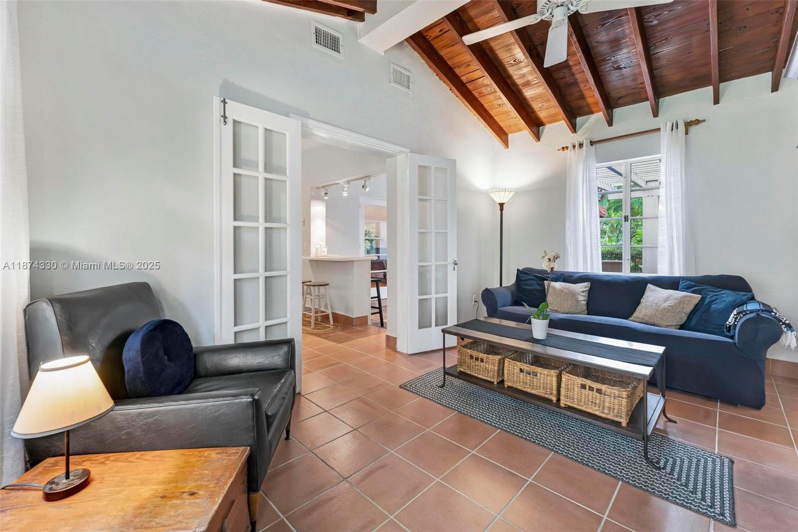 492 NE 55th St