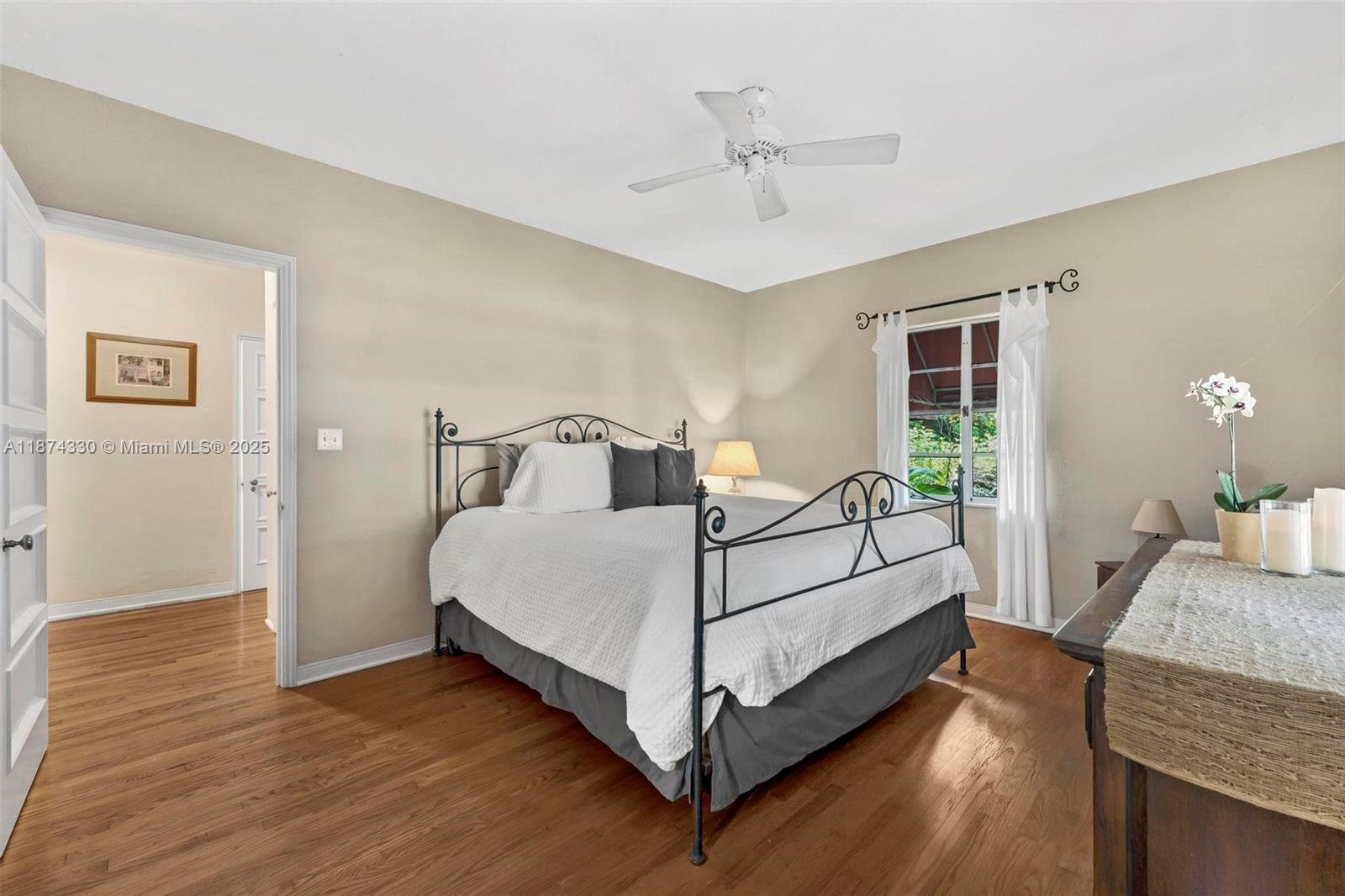 492 NE 55th St