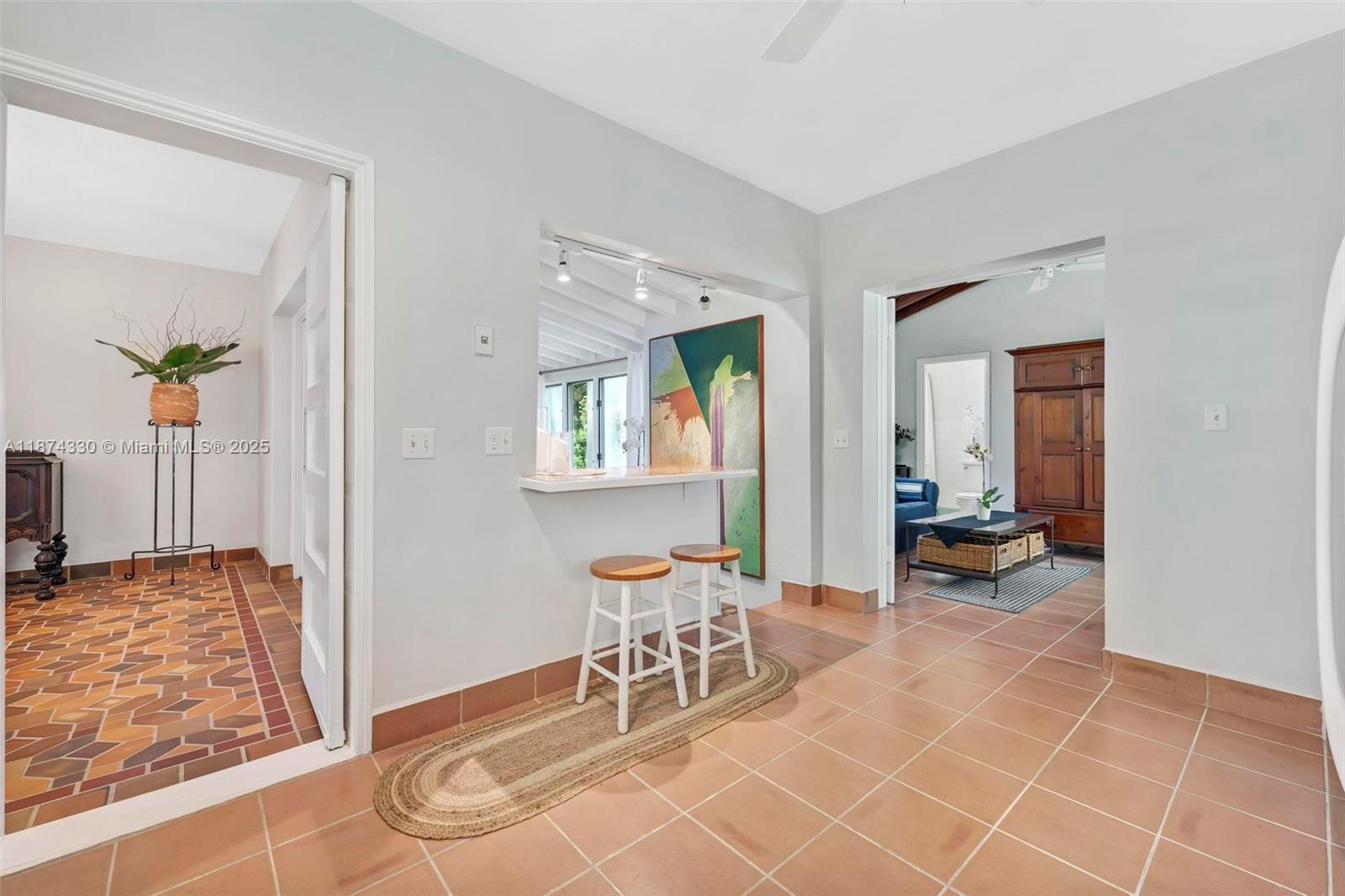 492 NE 55th St