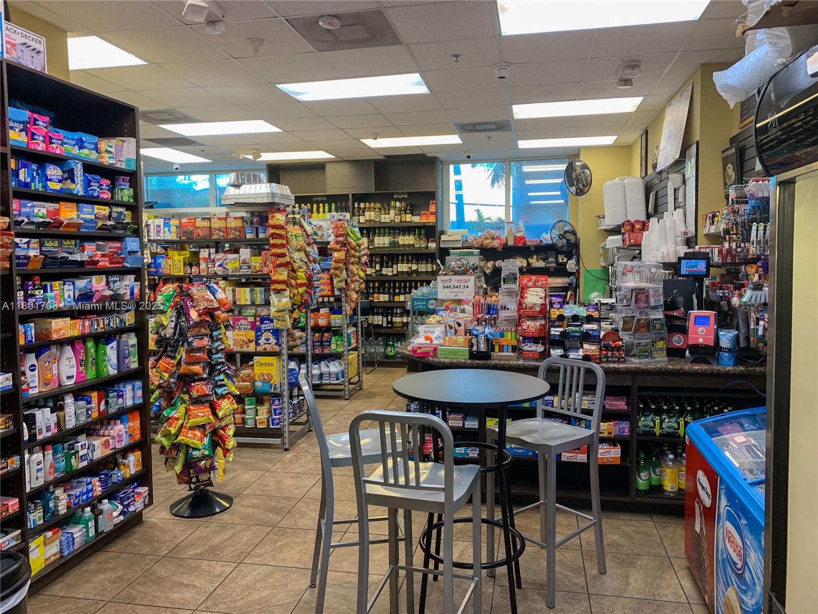 1900 N Bayshore Dr # 2216