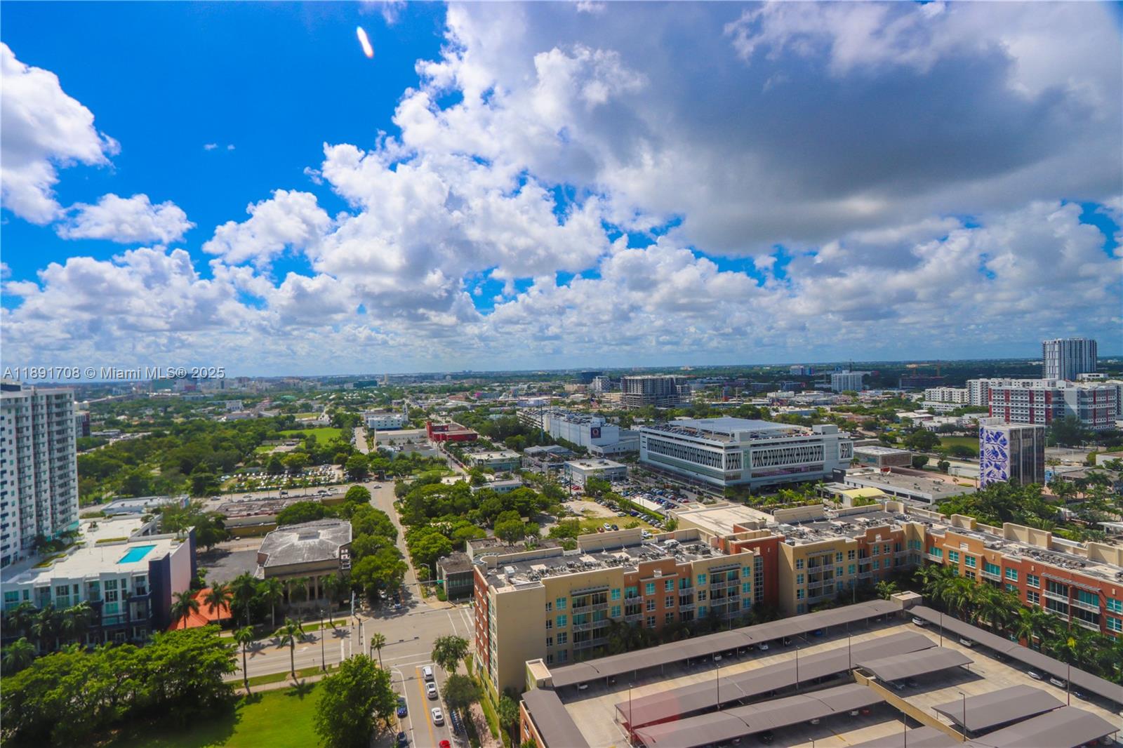 1900 N Bayshore Dr # 2216