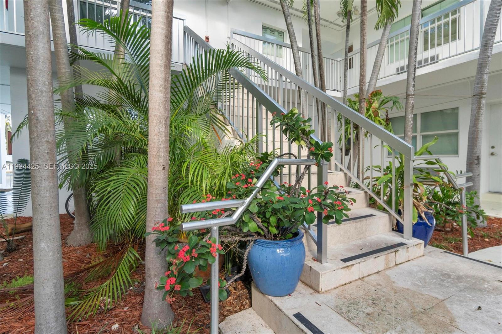 8080 Tatum Waterway Dr # 25