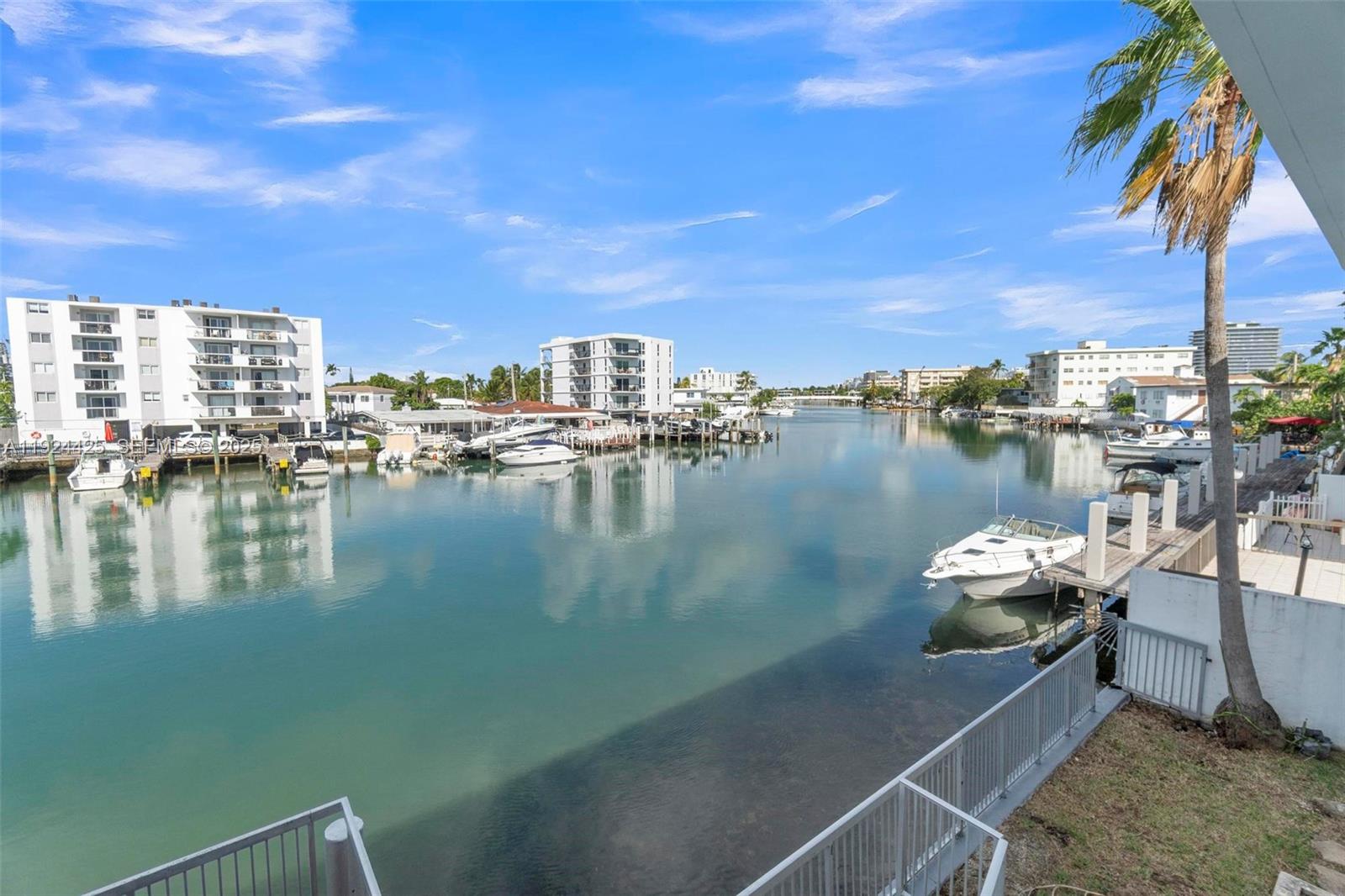 8080 Tatum Waterway Dr # 25