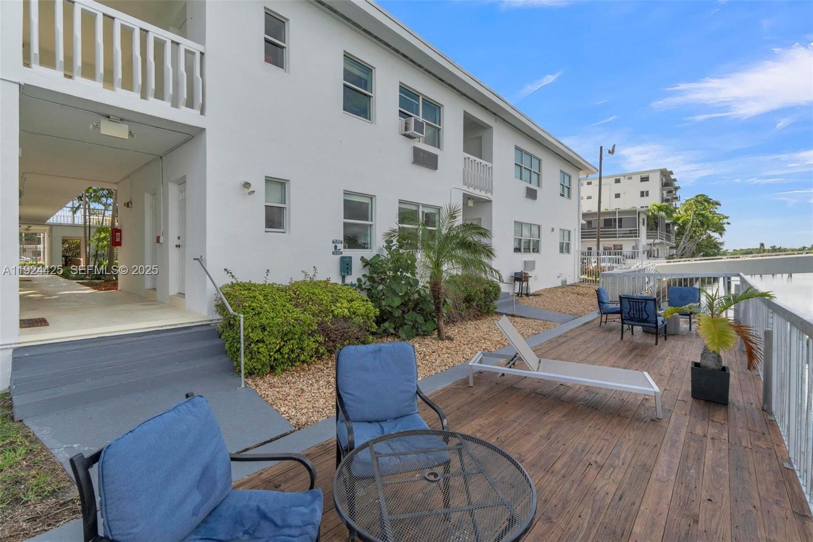8080 Tatum Waterway Dr # 25