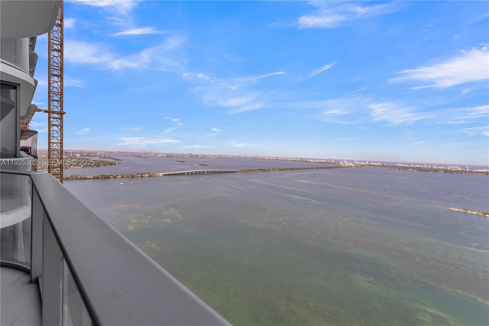 700 NE 24th St # 4402