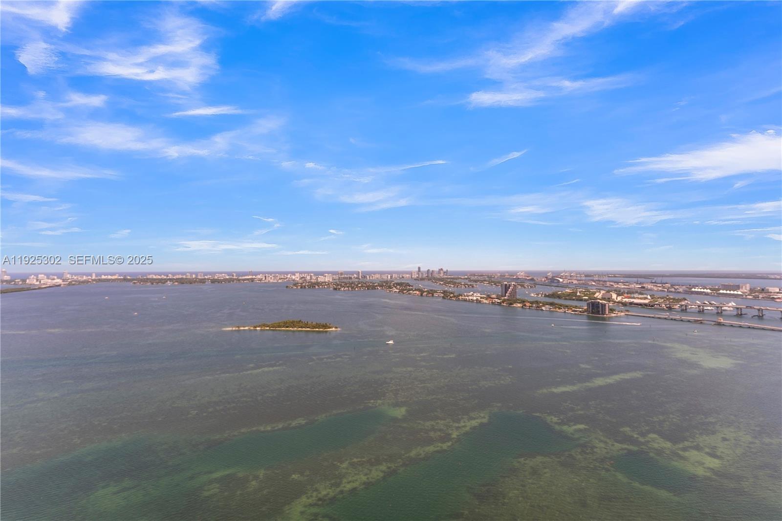 700 NE 24th St # 4402