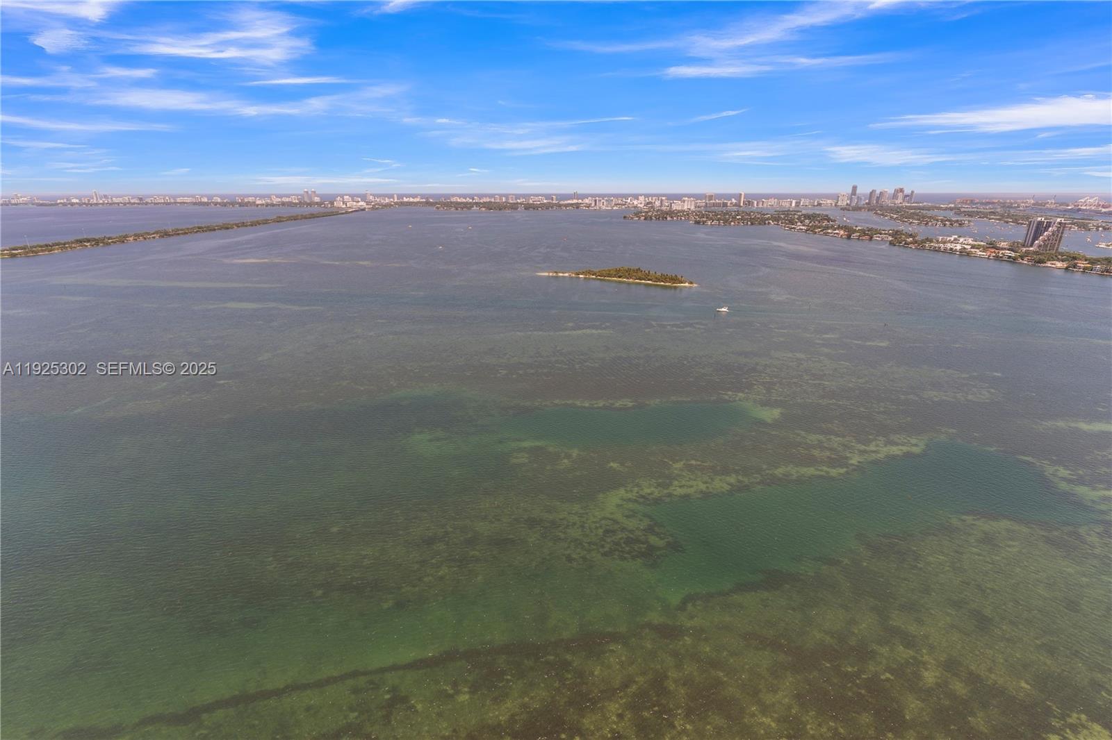 700 NE 24th St # 4402