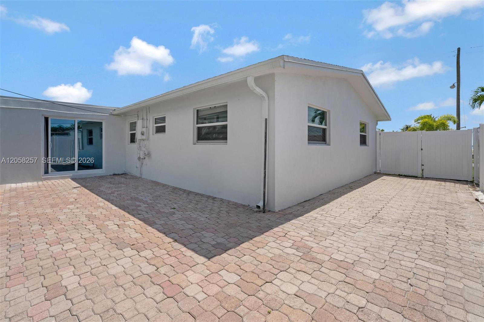 309 SE 3rd Ter