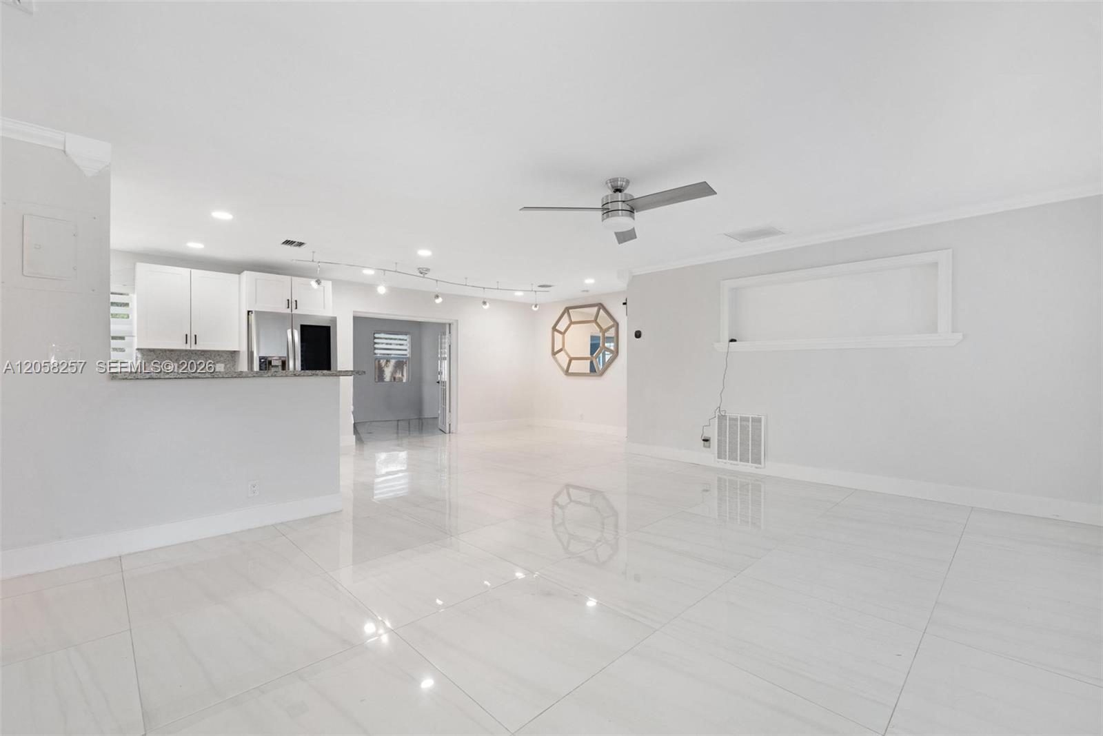 309 SE 3rd Ter
