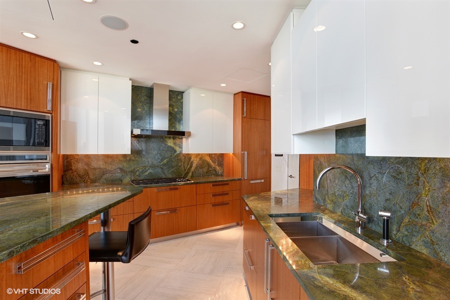 401 N Wabash Avenue Unit: 86A