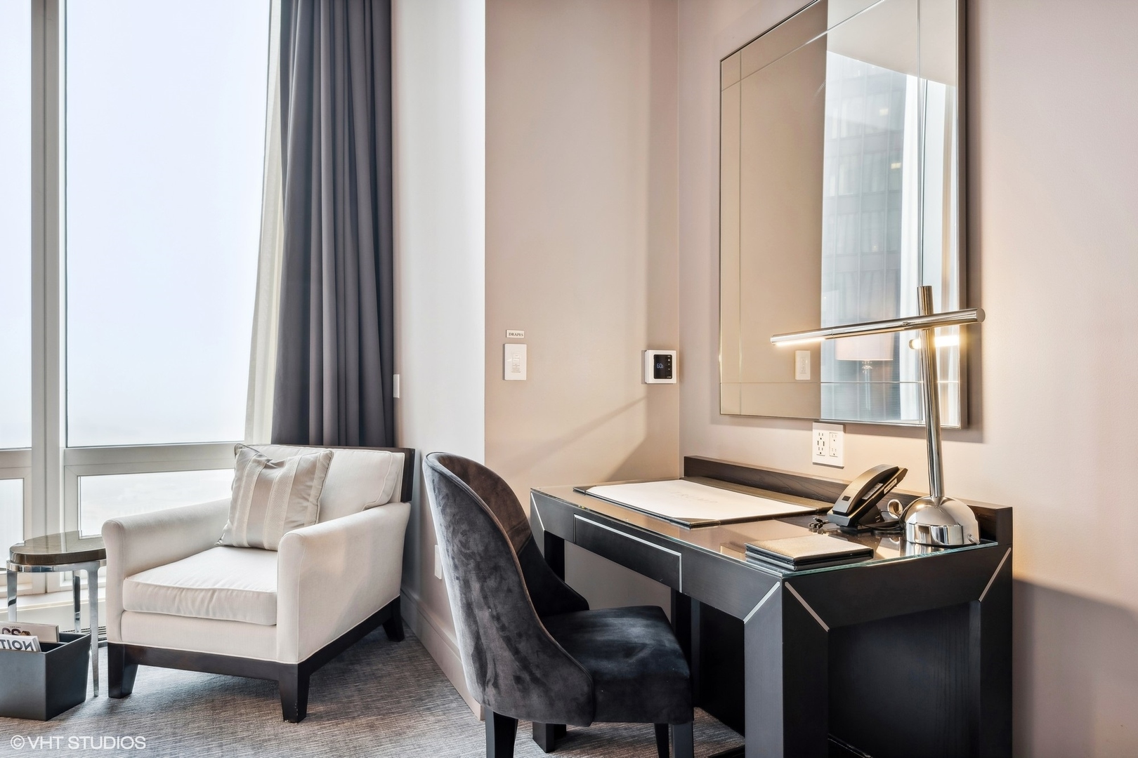 401 N WABASH Avenue Unit: 1718