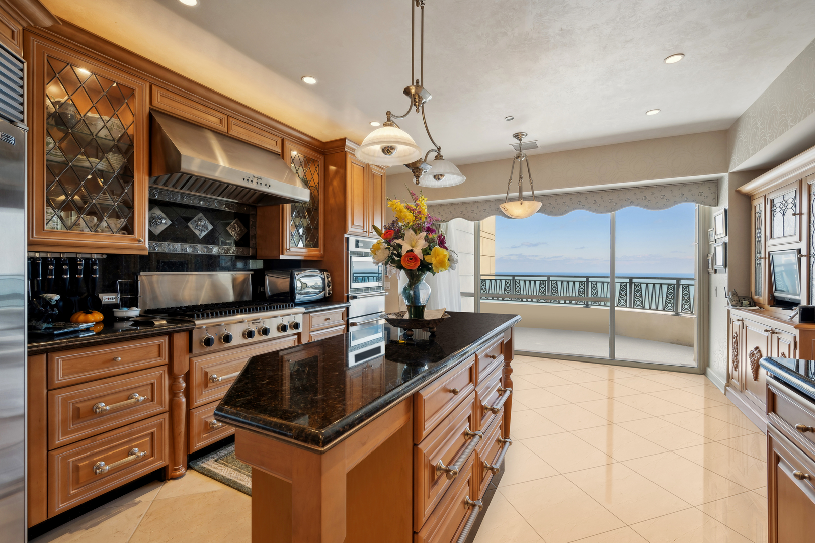 800 N Michigan Avenue Unit: 5401