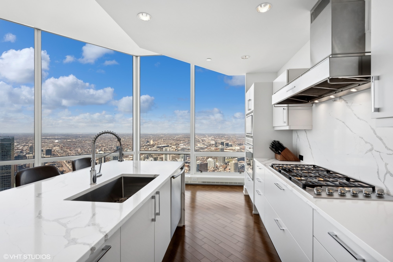 401 N Wabash Avenue Unit: 65D