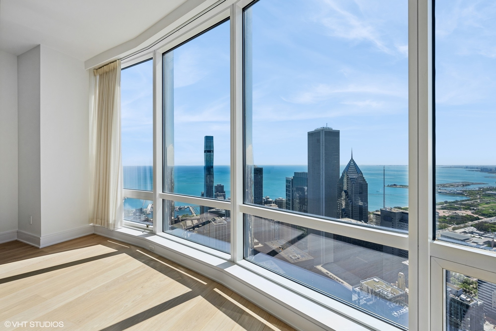 401 N Wabash Avenue Unit: 69E