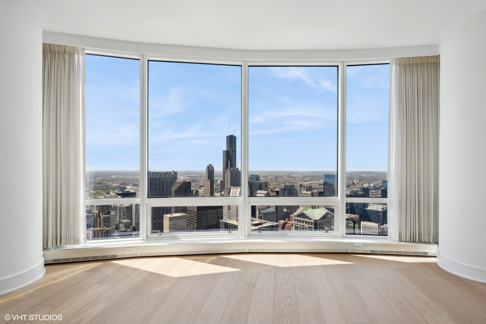 401 N Wabash Avenue Unit: 69E