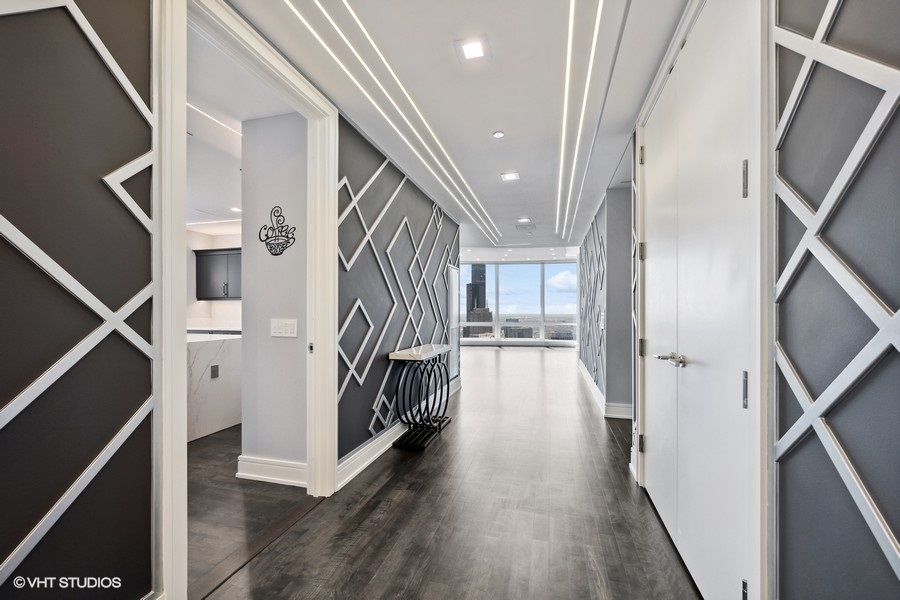 401 N Wabash Avenue Unit: 67E